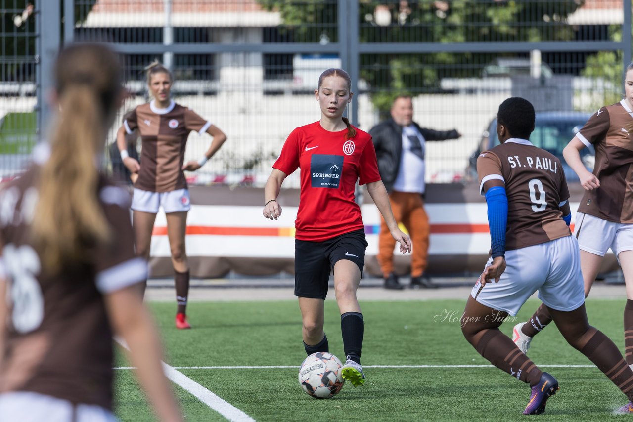 Bild 352 - wBJ FC St. Pauli - Eimsbuetteler TV : Ergebnis: 3:4